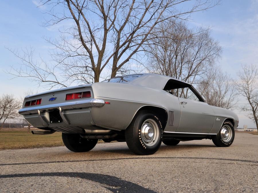  Chevrolet Camaro L72 427/425 HP COPO 1969 года  (фото 5 из 21)